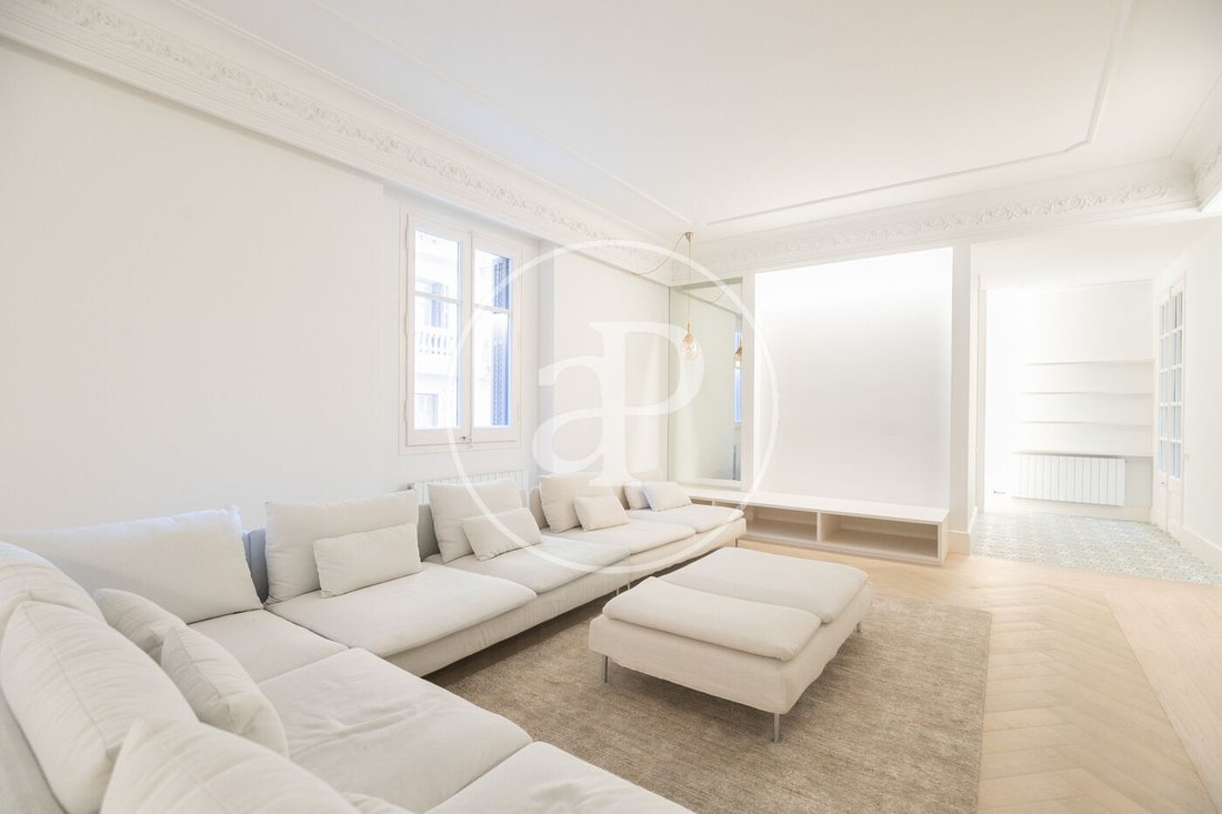 Apartment in Ciutat Vella, Barcelona, Spain 3 - 15423124