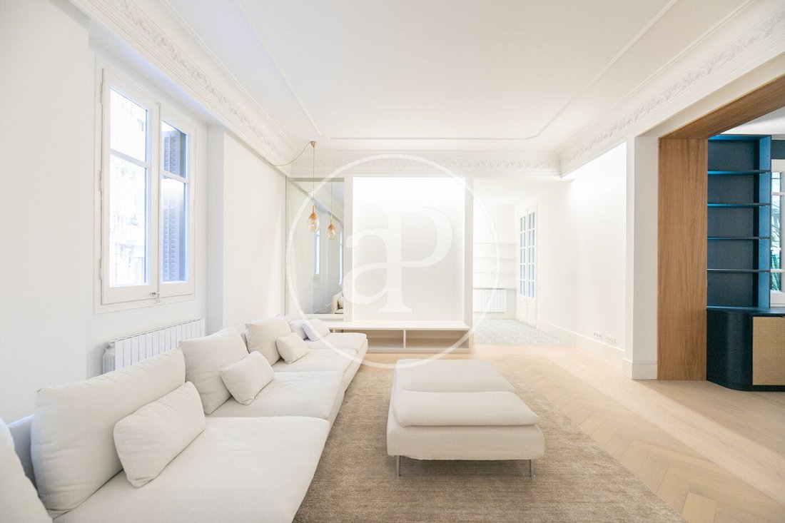 Apartment in Ciutat Vella, Barcelona, Spain 4 - 15423124