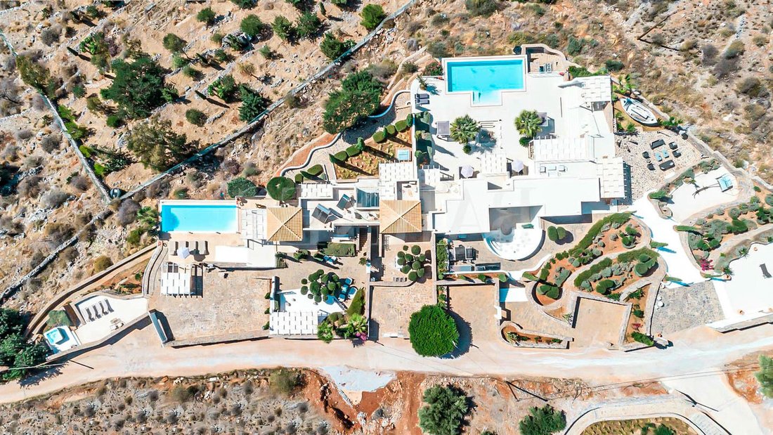 Villa in Milopotamos, Greece 2 - 15423567