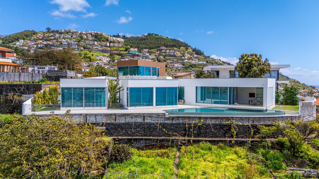 Villa in Sao Goncalo, Madeira, Portugal 2 - 15423557