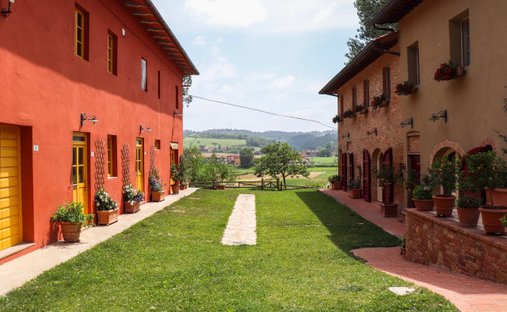Estate in San Miniato, Tuscany, Italy 1