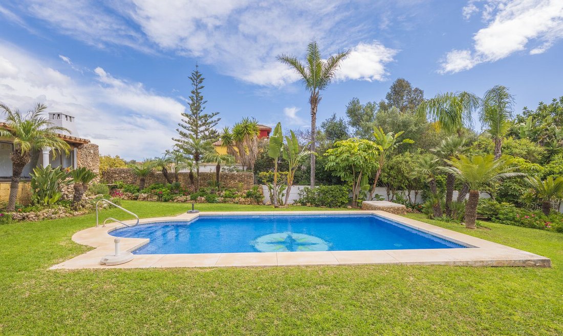 Villa in Marbella, Andalusia, Spain 2 - 15424165