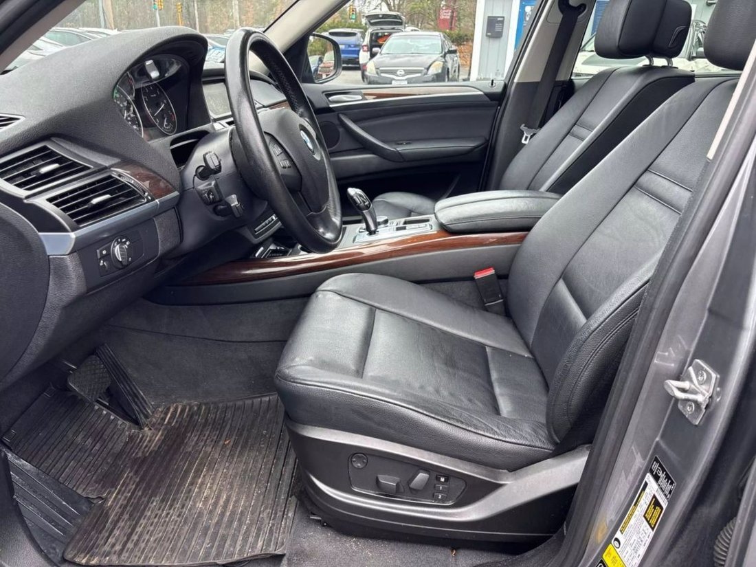Suv in Canton, MA, United States 4 - 15424787