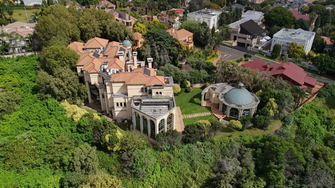 House in Claudius, Gauteng, South Africa 1 - 15424327