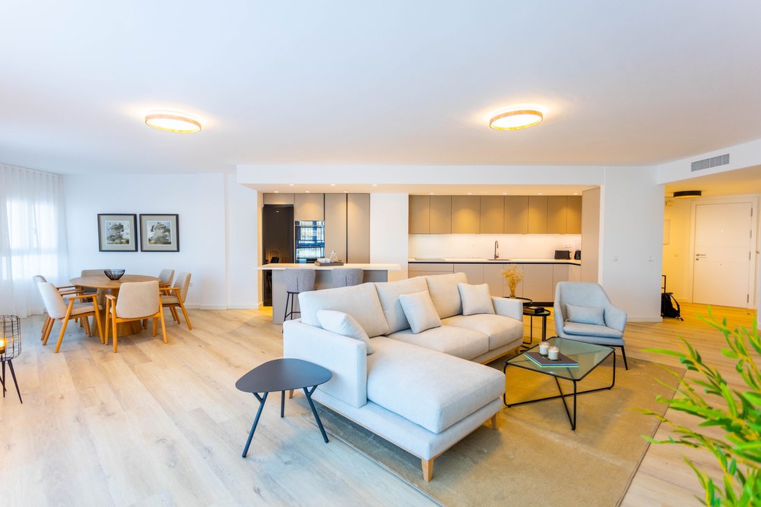 Apartment in Puerto Banus, Marbella, Spain 1 - 15298666