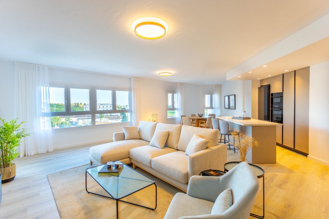 Apartment in Puerto Banus, Marbella, Spain 3 - 15298666