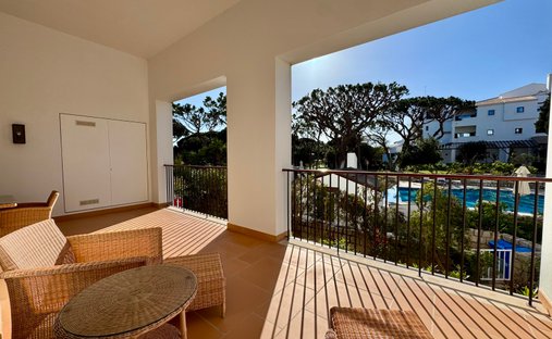 Wohnung in Olhos de Agua, Algarve, Portugal 1