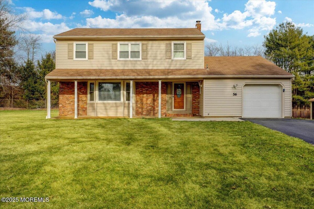 House in Freehold Township, New Jersey, United States 1 - 15427192
