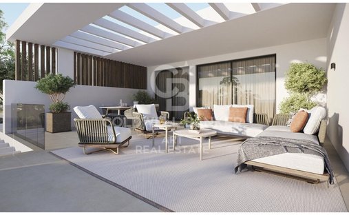 Apartment in Estepona, Andalusia, Spain 1