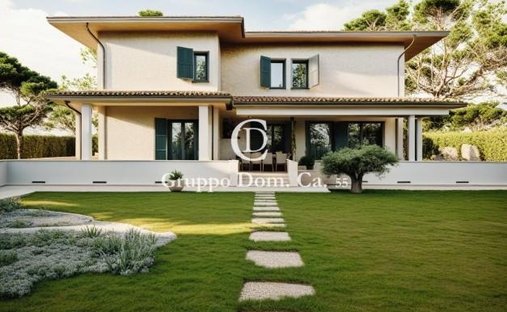 Villa in Centro, Forte dei Marmi, Tuscany 1