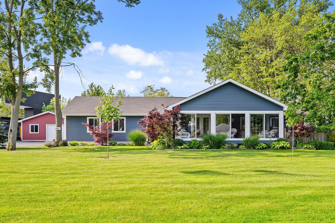 House in Fort Erie, Ontario, Canada 1 - 15425238