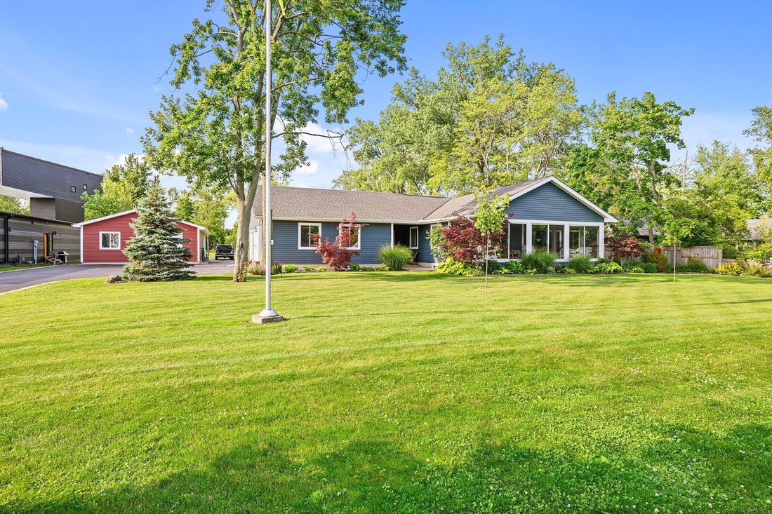 House in Fort Erie, Ontario, Canada 2 - 15425238