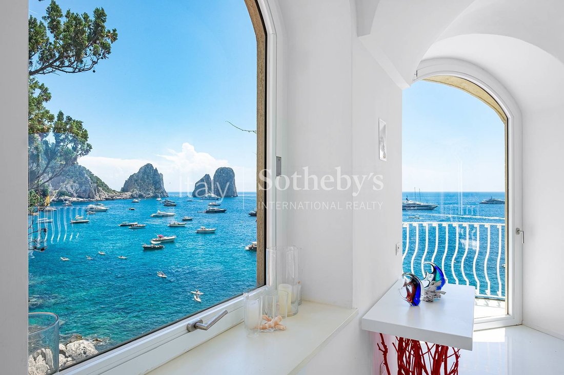 House in Capri, Campania, Italy 5 - 13137432