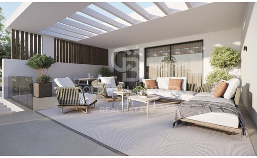 Apartment in Estepona, Andalusia, Spain 1