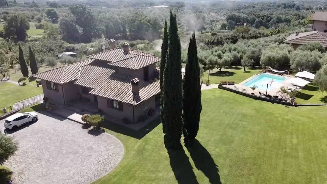 Villa in Bassano In Teverina, Lazio, Italy 3 - 15426937