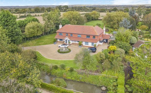 House in Flansham, Westergate, England 1