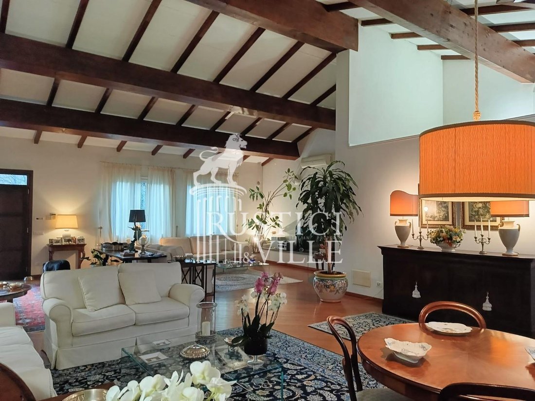 Villa a Pisa, Italy 2 - 15427140
