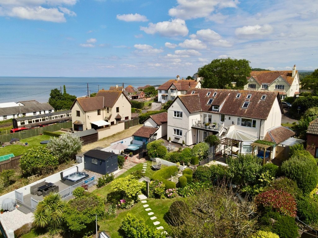 House in Blue Anchor, Carhampton, England 1 - 15425578