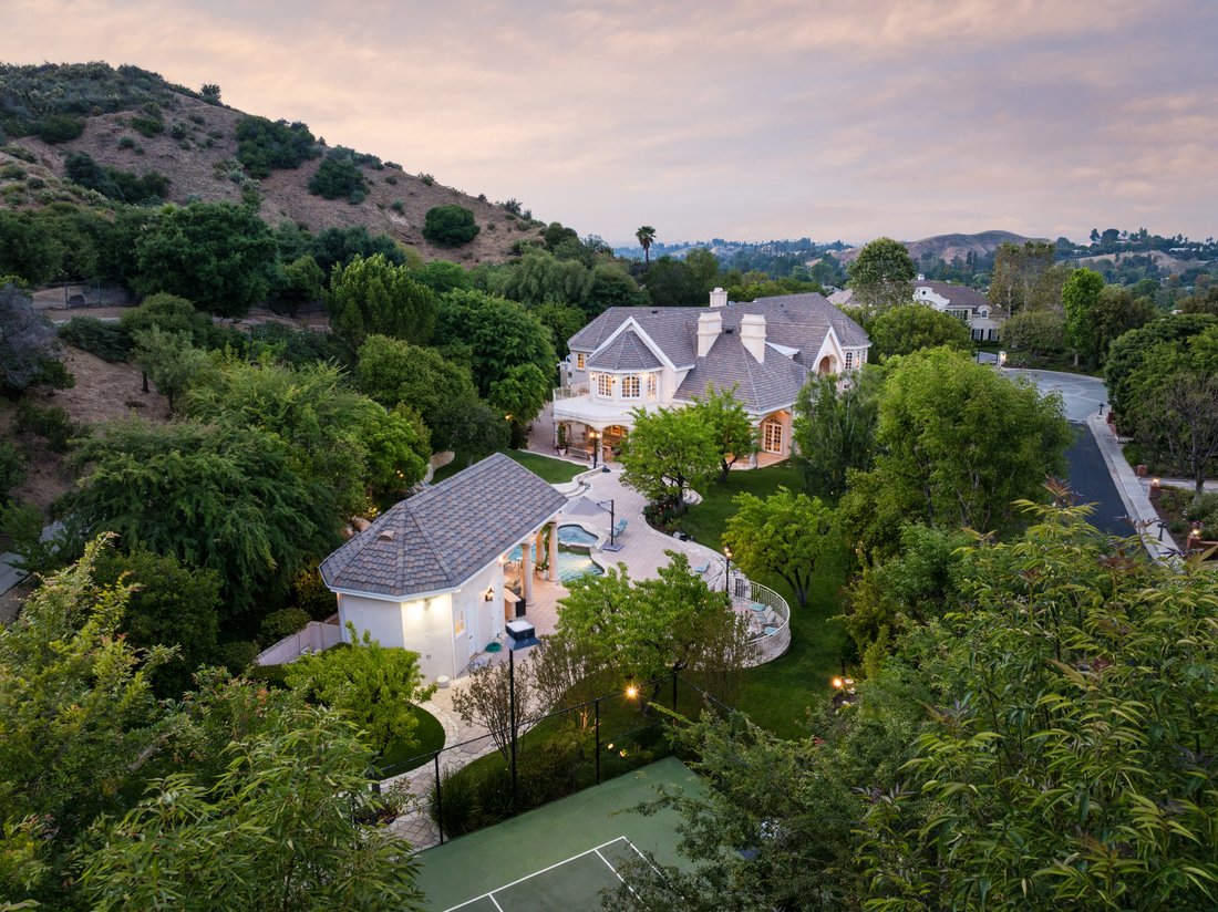 House in Los Angeles, California, United States 4 - 15425964