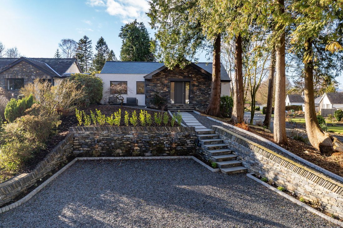 Bungalow in Windermere, England 1 - 15206989