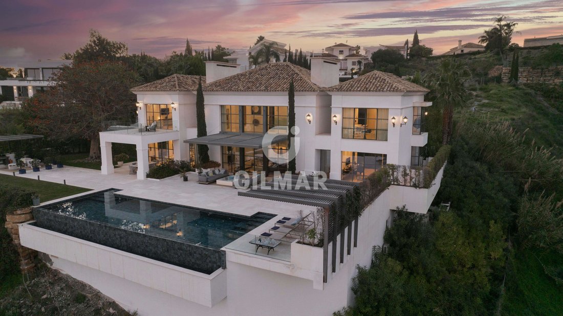 Villa in Benahavis, Andalusia, Spain 1 - 15425510