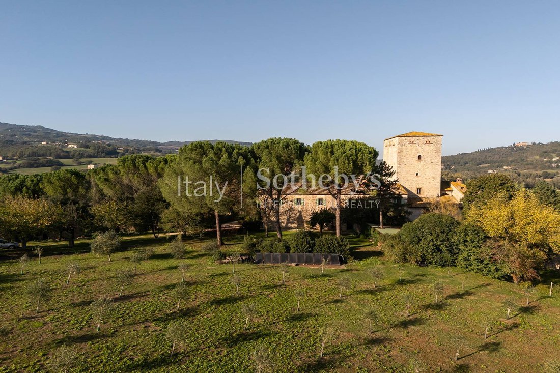 House in Todi, Umbria, Italy 3 - 15025737