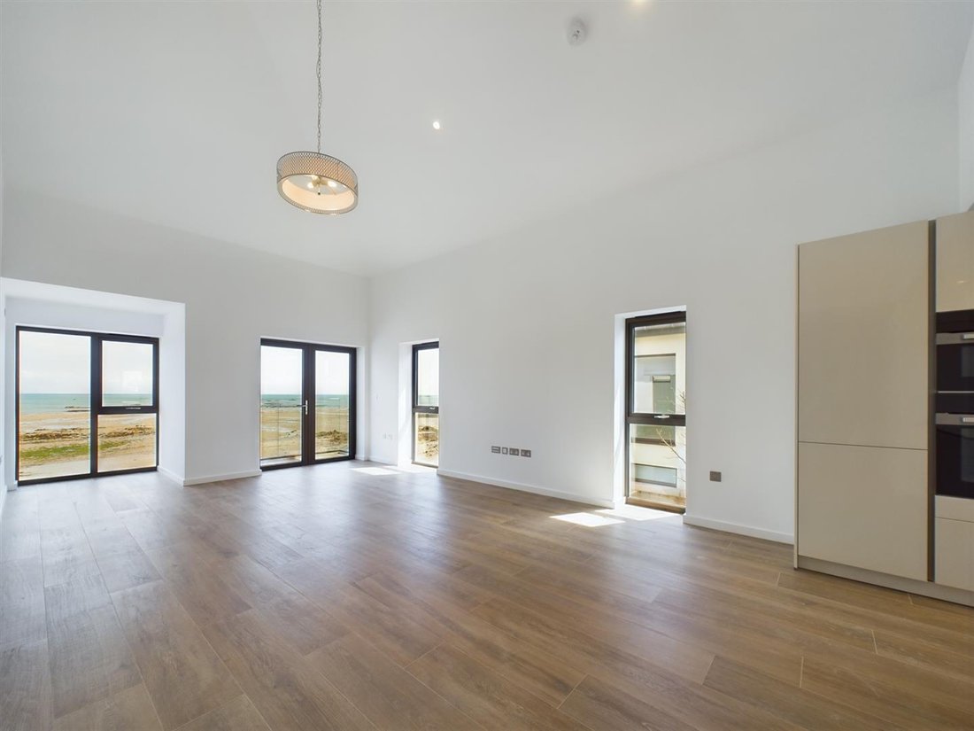Apartment in Jersey, St Lawrence, Jersey 2 - 14181444