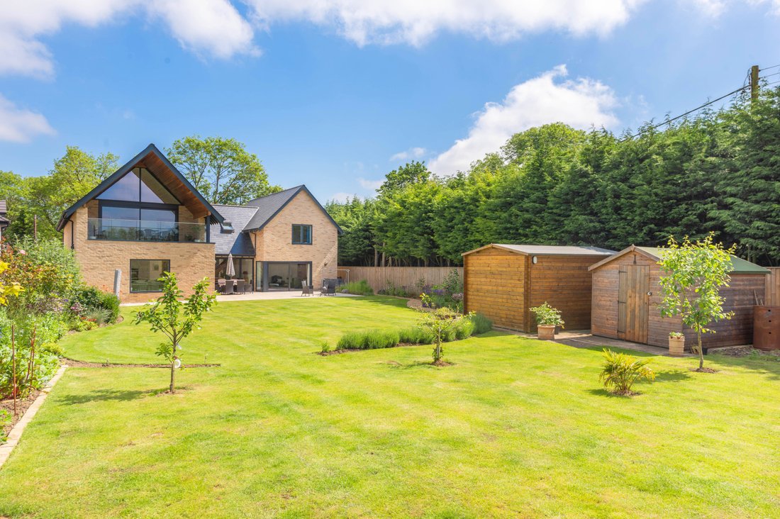 House in Eltisley, England 2 - 14281089