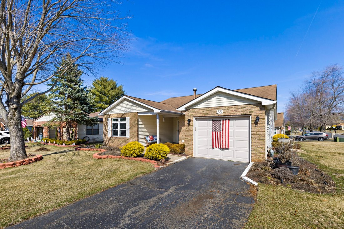 House in Marlboro Township, New Jersey, United States 2 - 15427866
