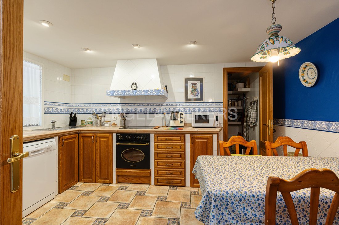Townhouse in Moralzarzal, Spain 5 - 15427173