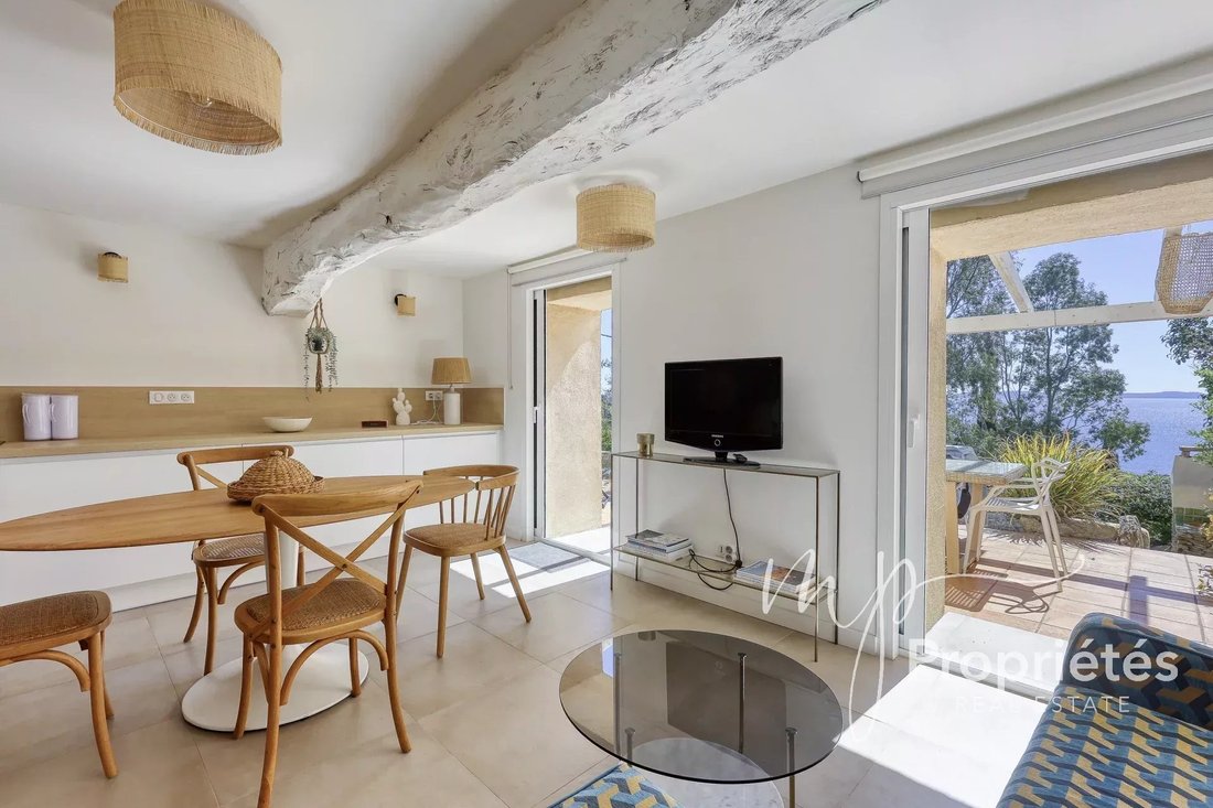 House in Rayol-Canadel-sur-Mer, Provence-Alpes-Côte d'Azur, France 2 - 14882178