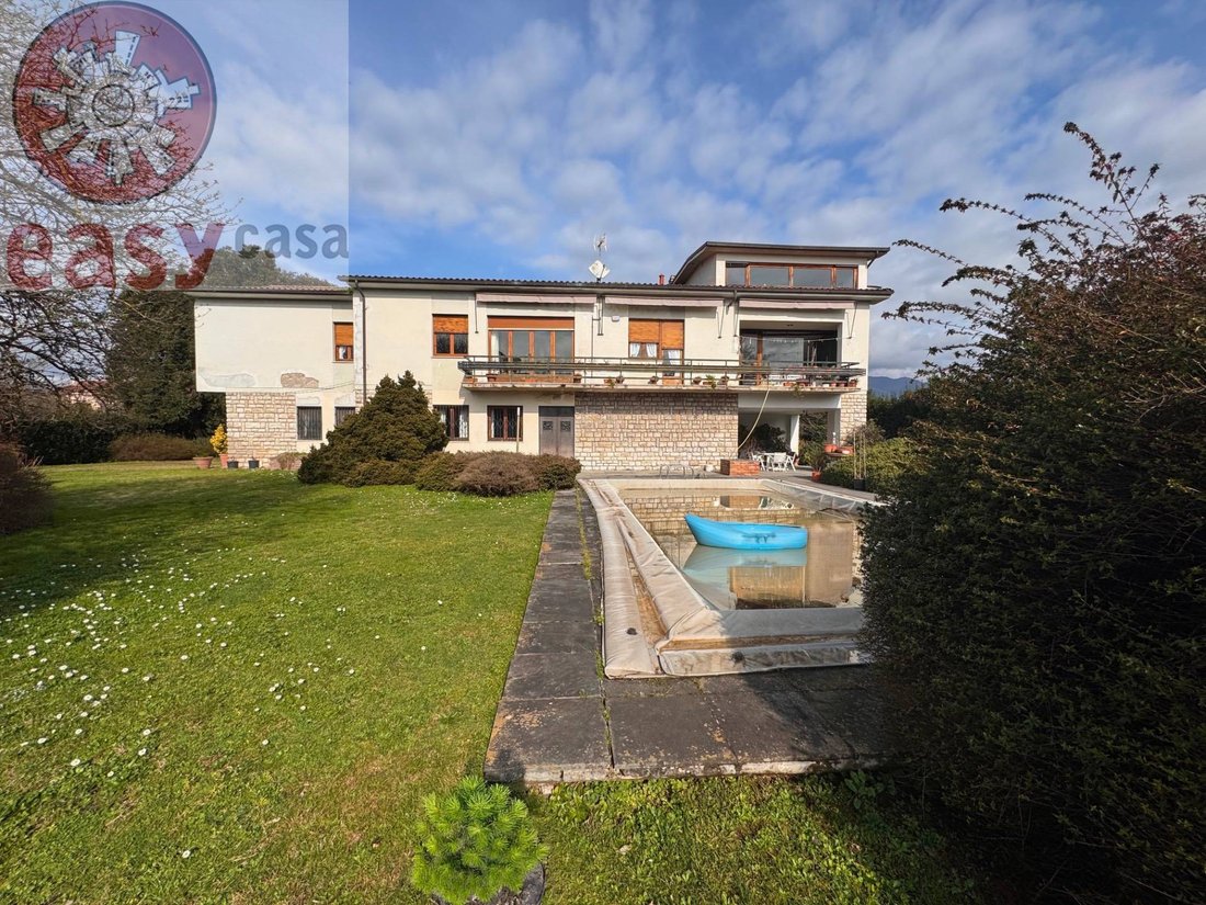 Villa in Historic Center, Lucca, Tuscany 5 - 15426954
