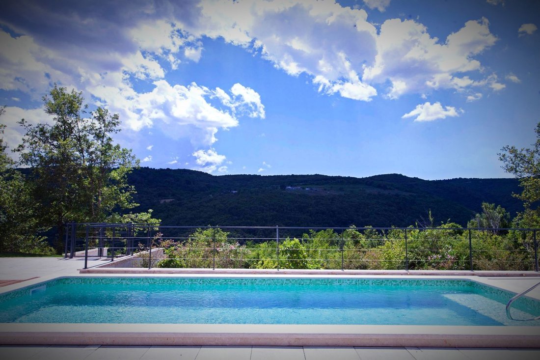 Villa in Opcina Motovun, Istria County, Croatia 3 - 15424332
