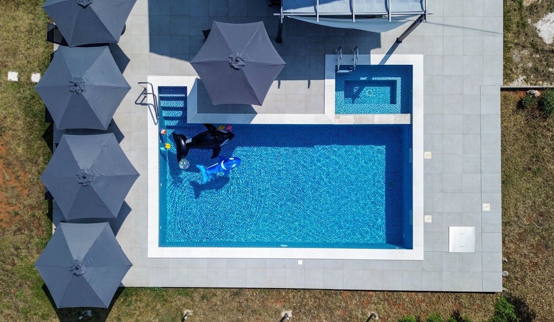 Villa in Svetvincenat, Istria County, Croatia 2 - 15424333
