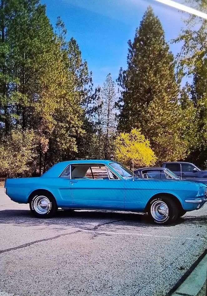 Coupe in Glendale, United States 3 - 15427738