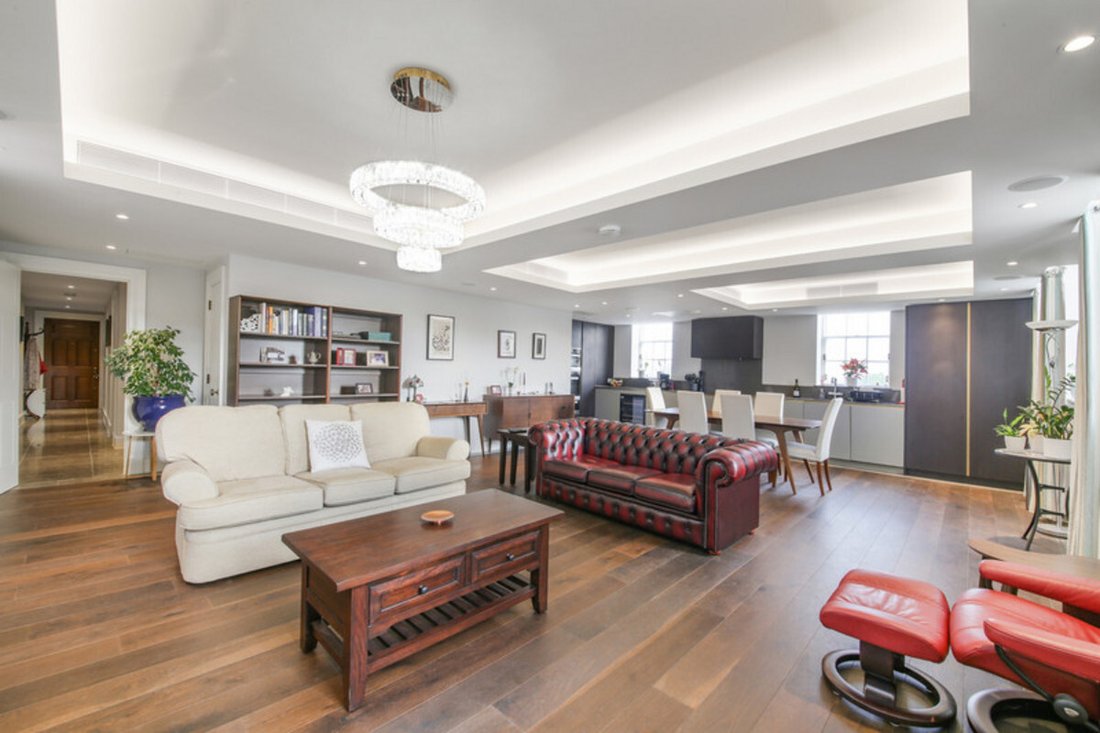 Apartment in Richmond Upon Thames, England 5 - 13319471