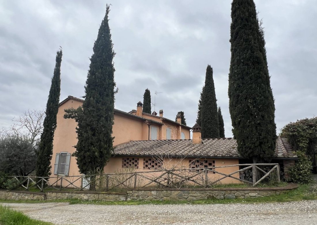 Country House in Bucine, Tuscany, Italy 3 - 15426979