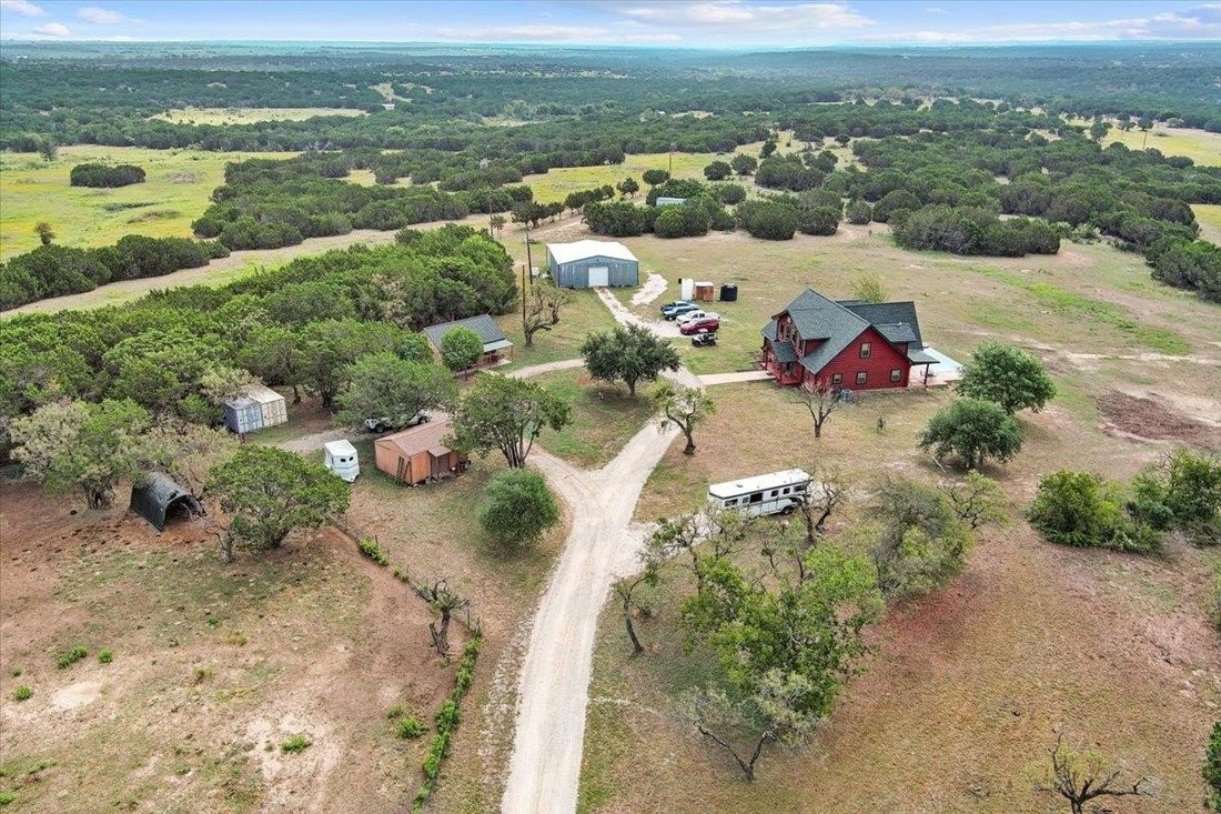 Farm Ranch in Burnet, Texas, United States 2 - 15428857