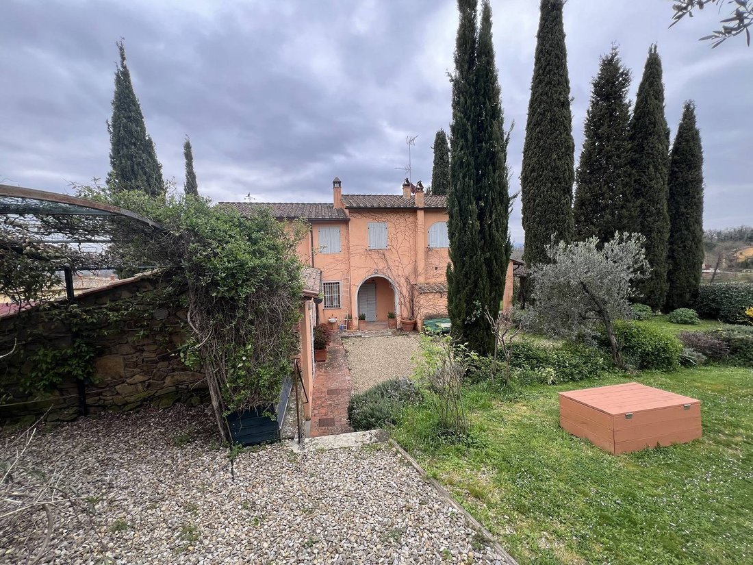 Country House in Bucine, Tuscany, Italy 2 - 15426979