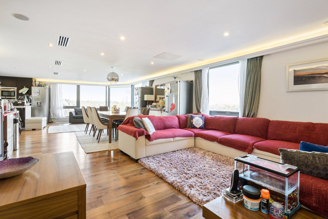 Apartment in North Sheen, Richmond Upon Thames, England 3 - 13319621