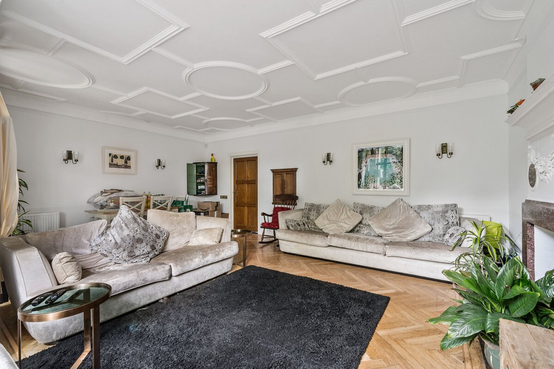 House in Saint Margarets, Richmond Upon Thames, England 3 - 13319325