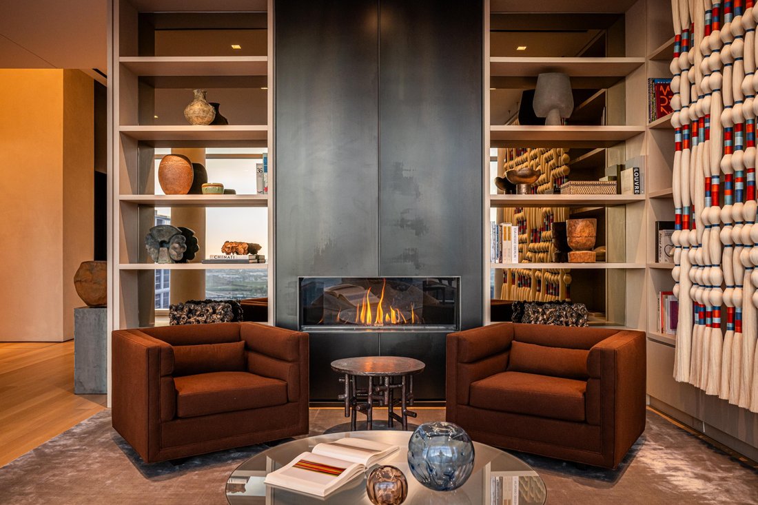 Curated visual reference: Gallery Detail: Custom Gallery Penthouse At Hall Arts In Dallas Texas United