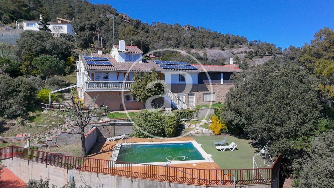 Villa in Matadepera, Catalonia, Spain 1 - 15270326