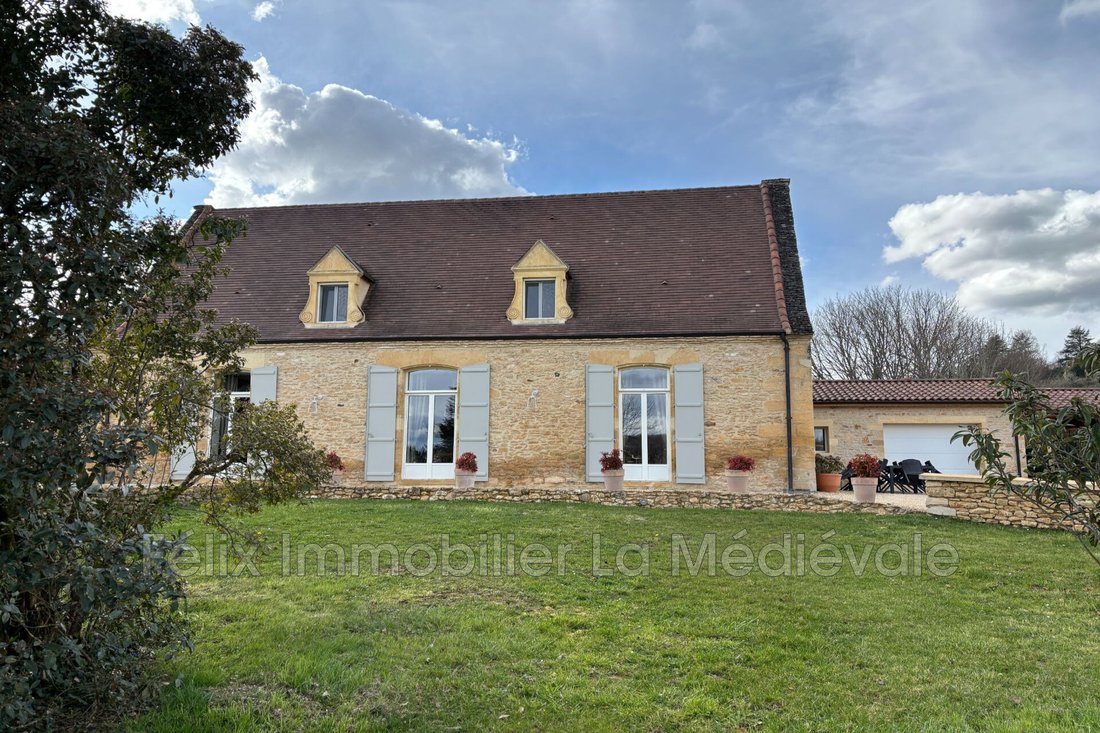 Villa in Sarlat-la-Canéda, Nouvelle-Aquitaine, France 2 - 15427766