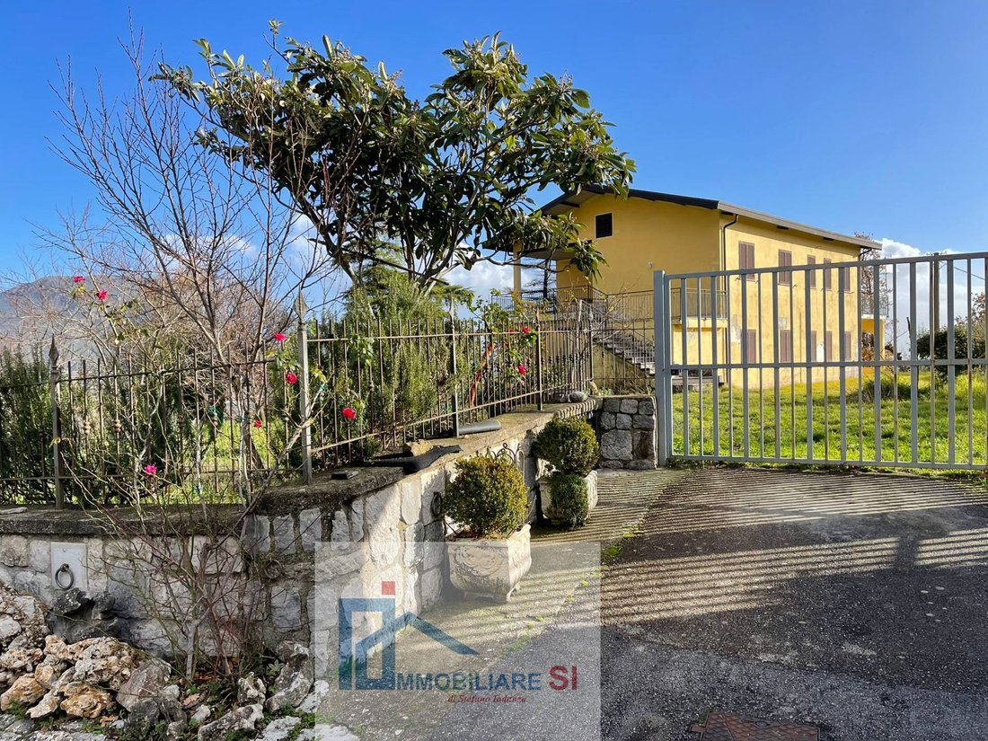 House in Cautano, Campania, Italy 3 - 15426980