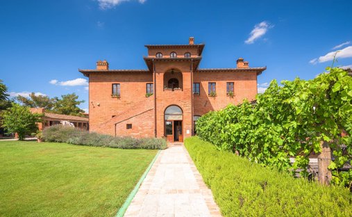 Casa en Bettolle, Toscana, Italia 1