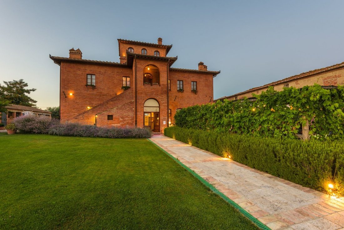 Casa en Sinalunga, Toscana, Italia 5 - 15430141