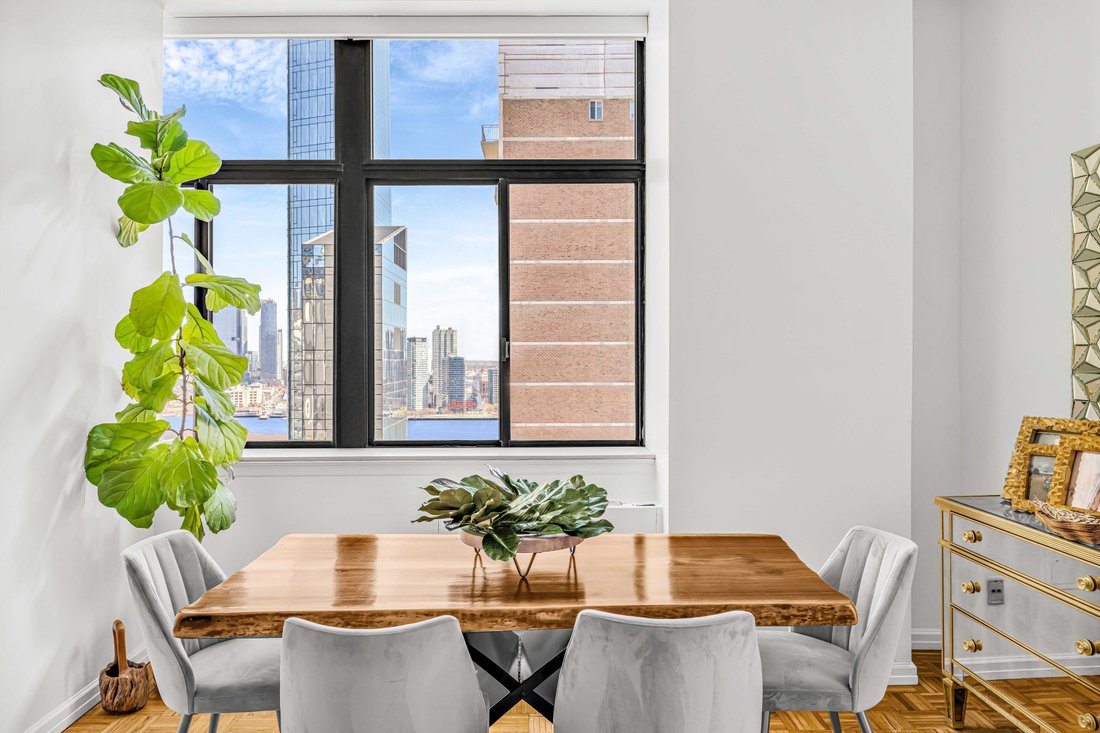 Apartment in New York, New York, United States 2 - 15429941