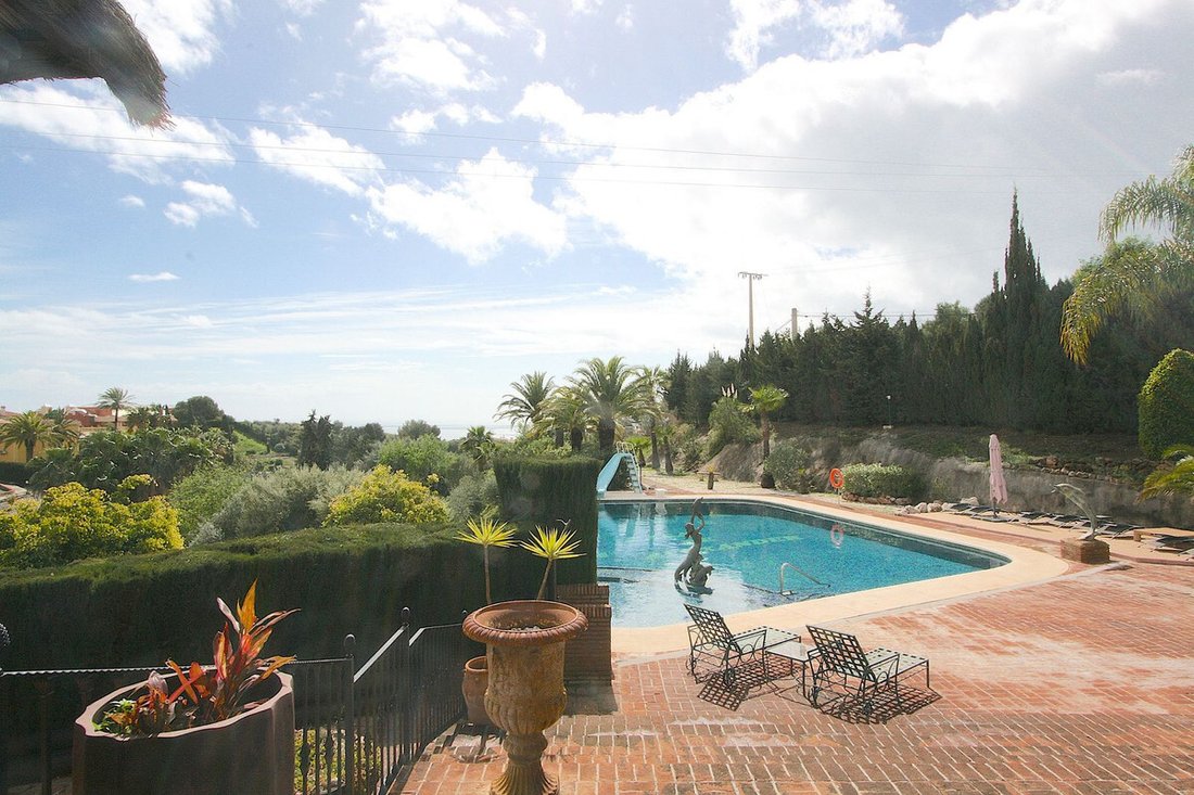 Villa in Arroyo de la Miel, Benalmadena, Andalusia 2 - 11284423