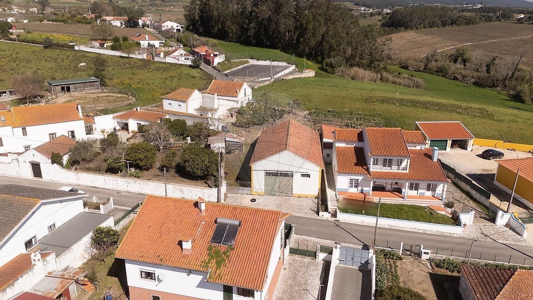 Finca in Aldeia Galega da Merceana, Lisbon, Portugal 3 - 15429668
